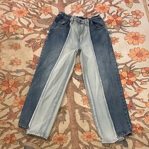 Dual-Tone Boyfriend Jeans Size Small ❤️